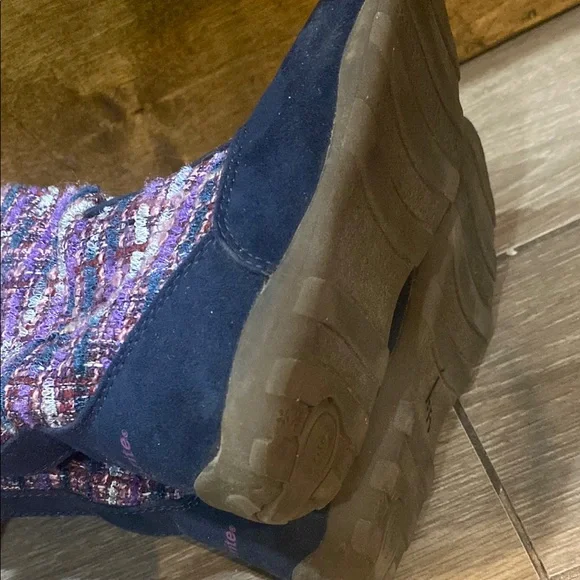 Stride Rite Fall Boots little girls Boots with Purple Accents - Picture 8 of 12